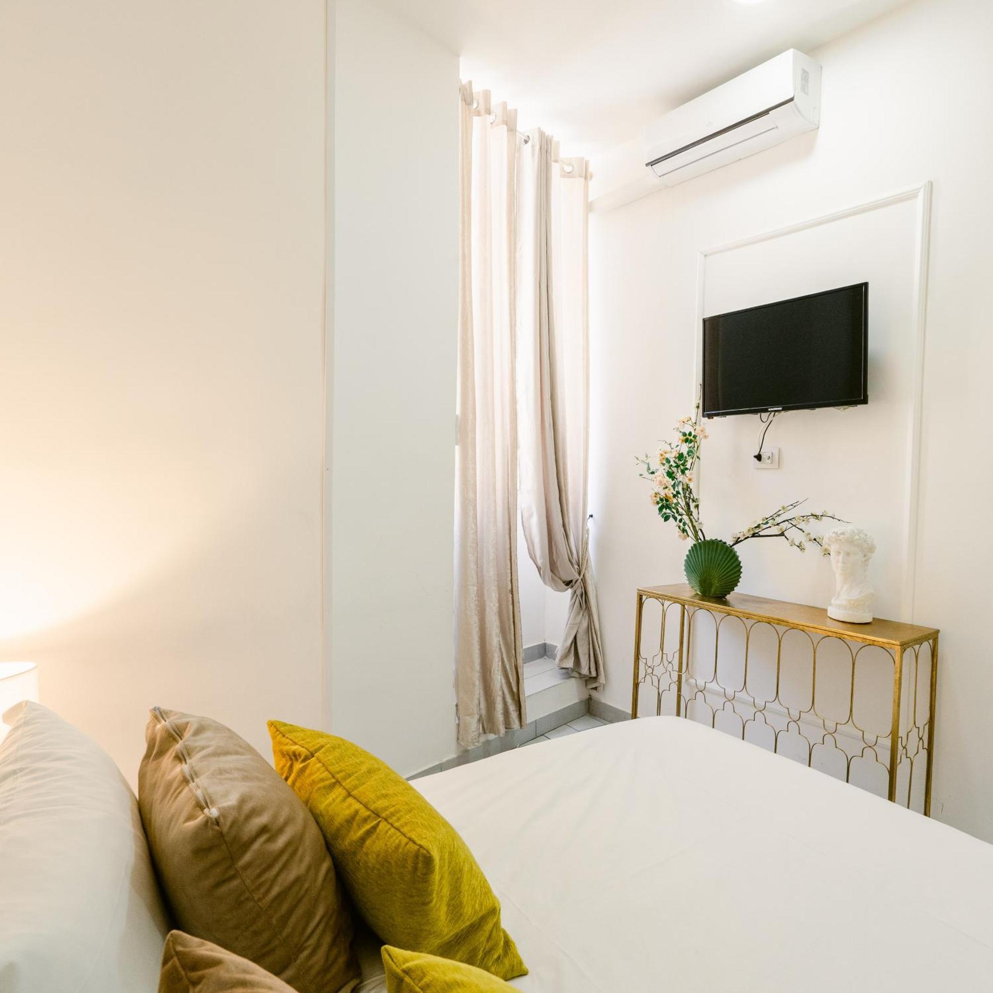 Random B&B Naples Luaran gambar